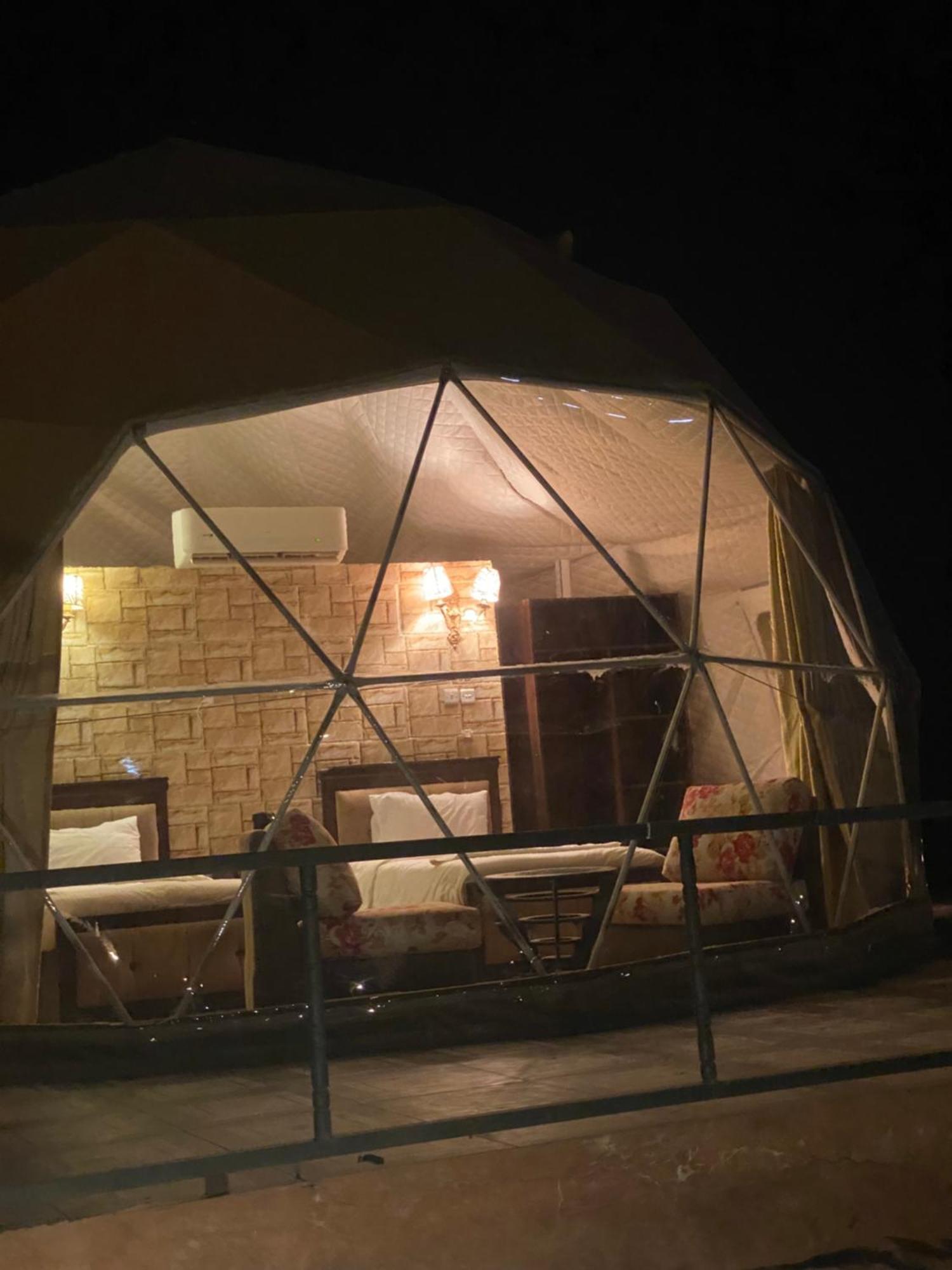 Wadi Rum Sky Camp Luaran gambar