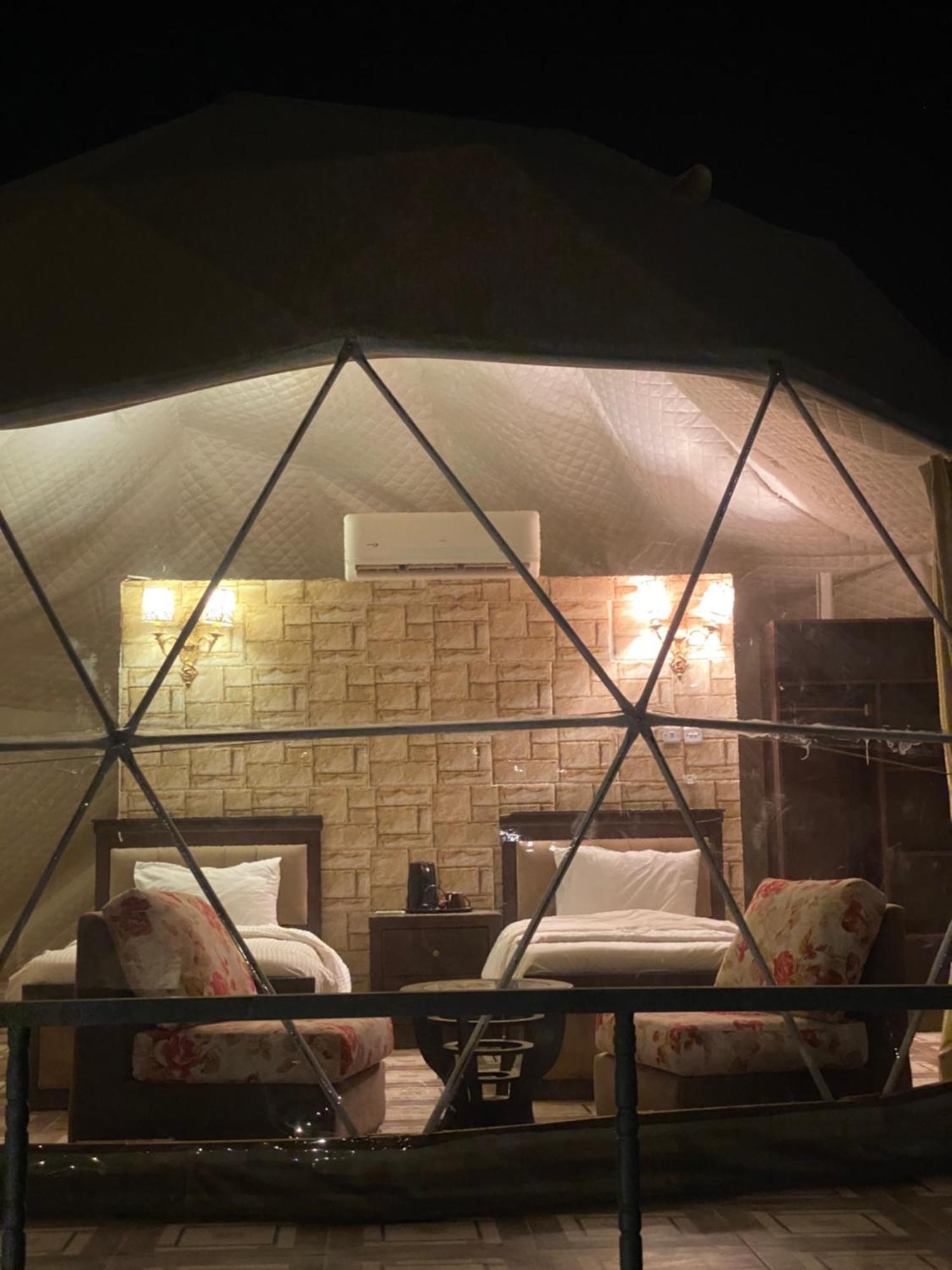 Wadi Rum Sky Camp Luaran gambar